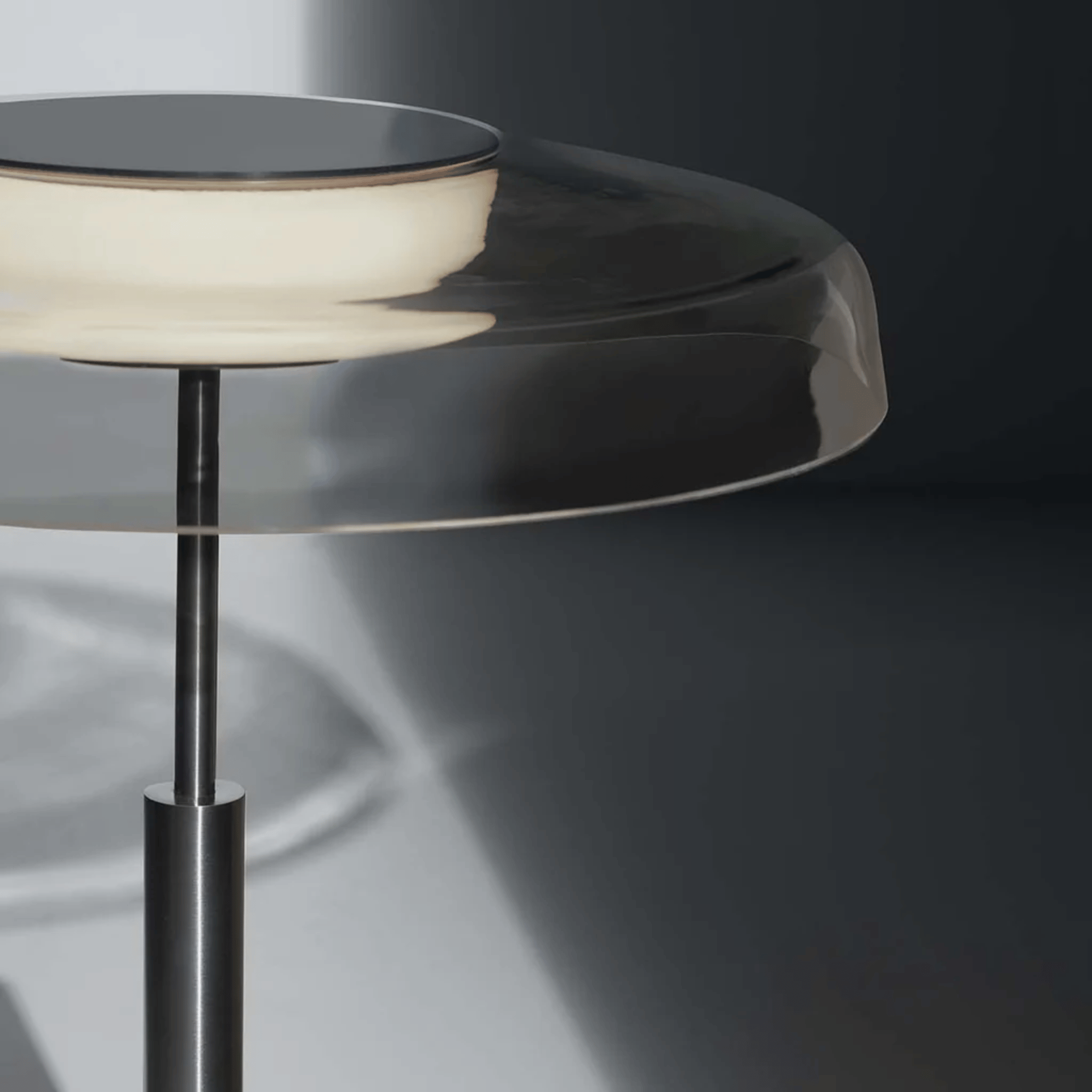 Resimar Glass Table Lamp