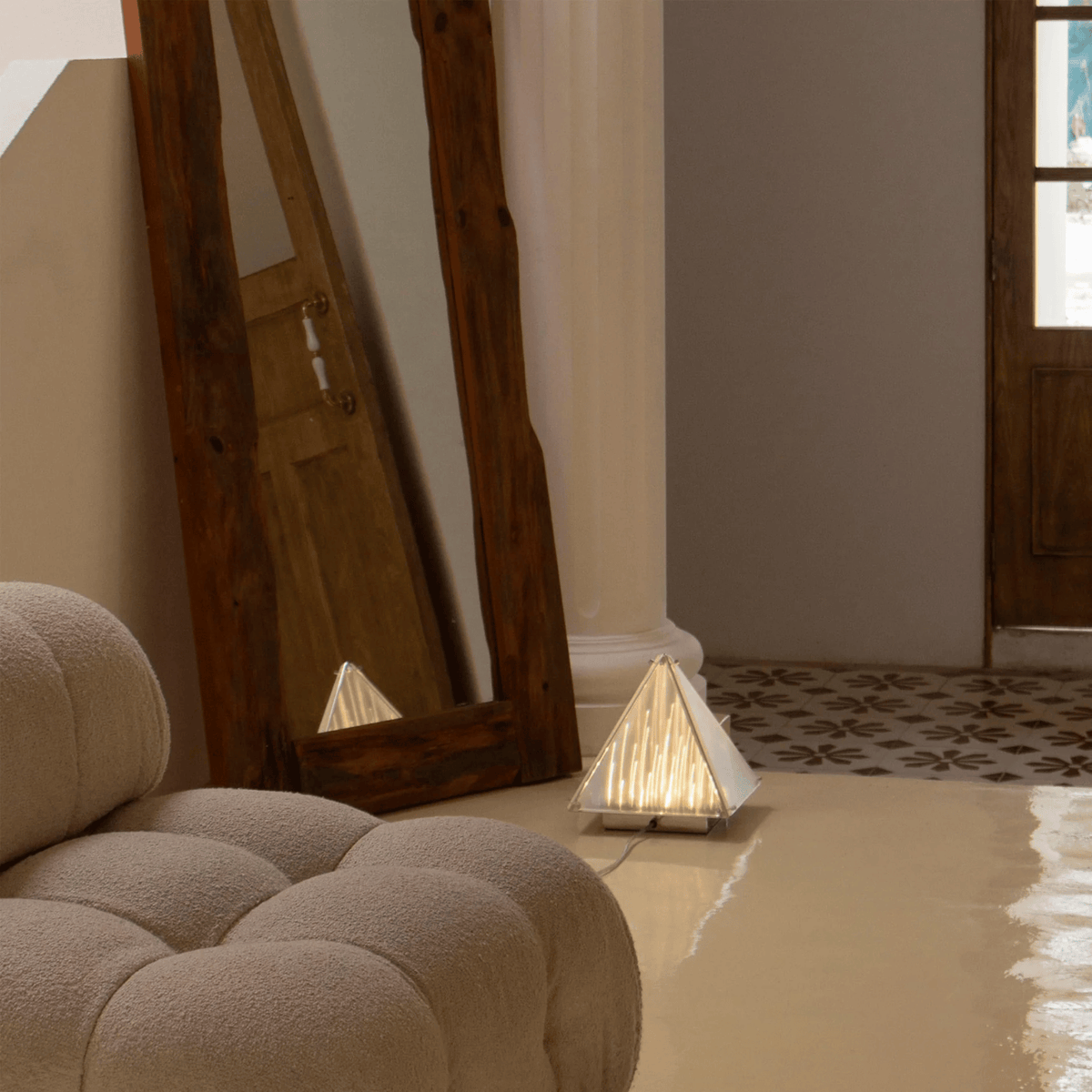 Pyramid Glass Table Lamp