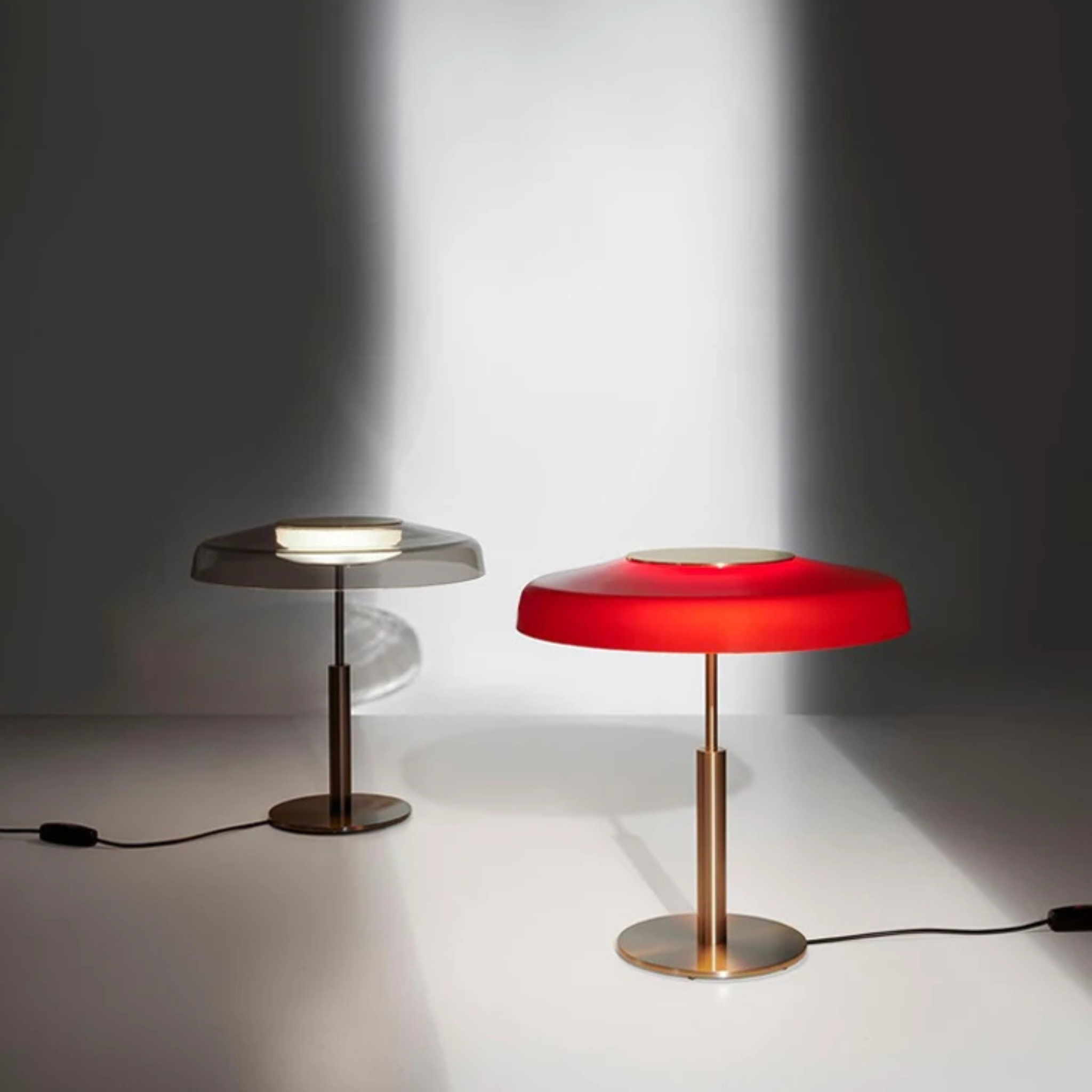 Resimar Glass Table Lamp