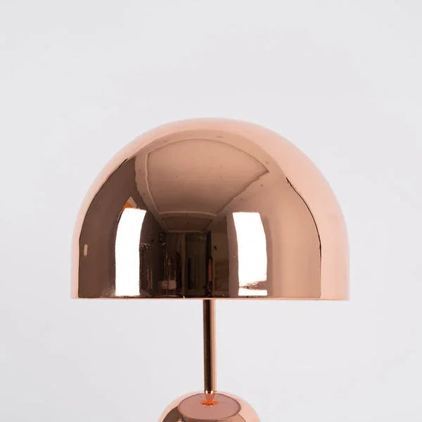 Esempio Table Lamp