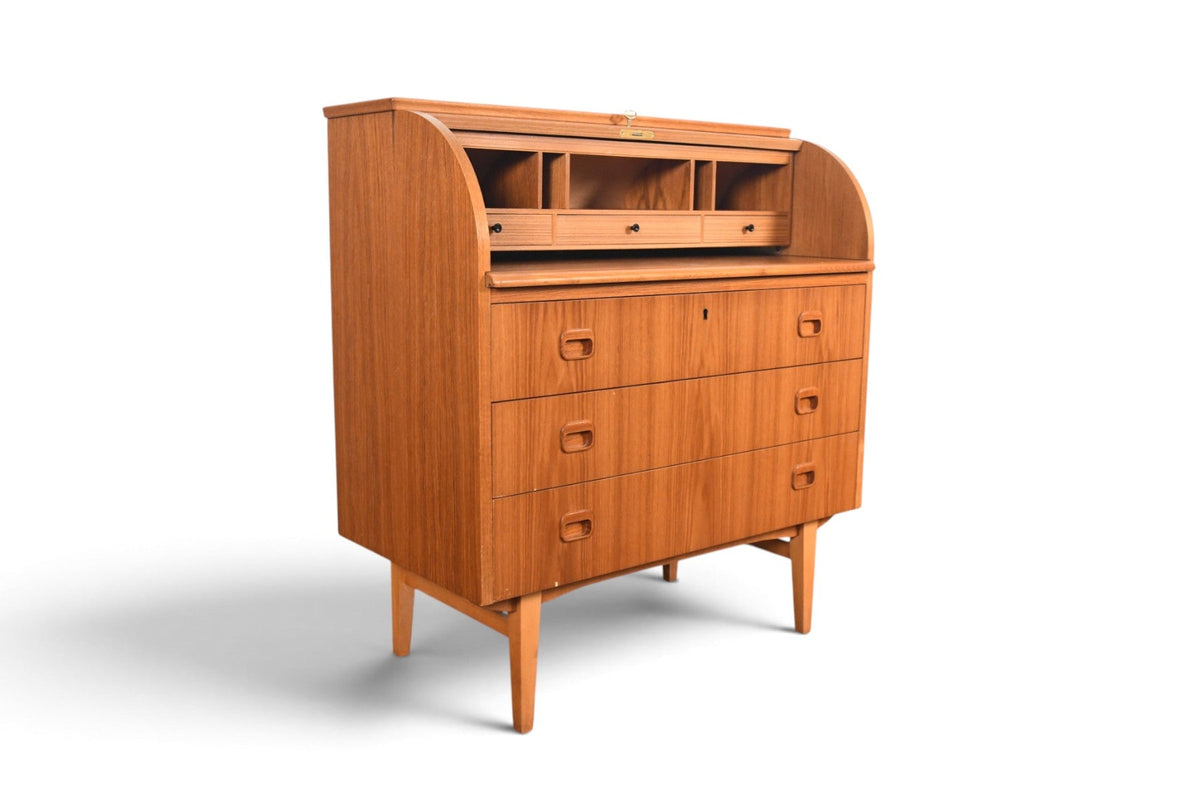EGON ÖSTERGAARD CURVED TOP SECRETARY DESK IN TEAK