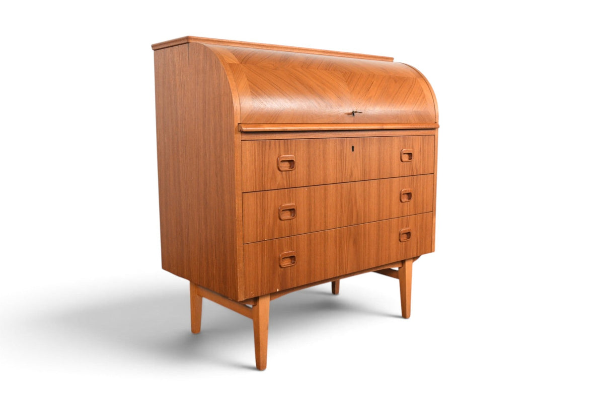 EGON ÖSTERGAARD CURVED TOP SECRETARY DESK IN TEAK
