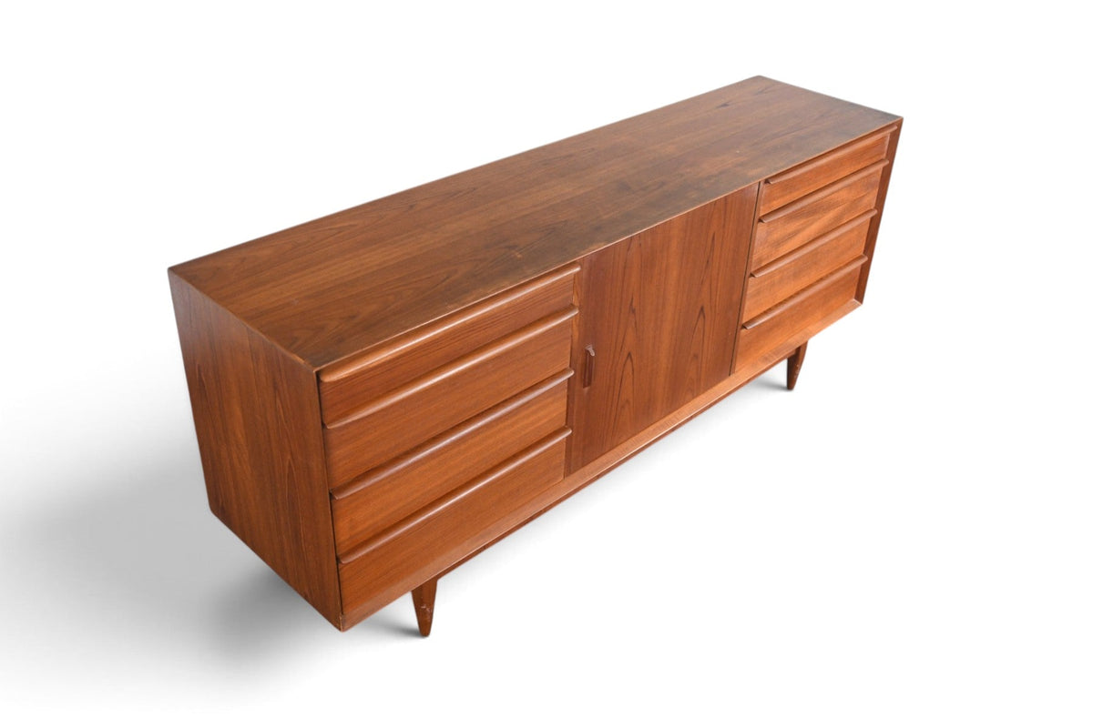 SVEND AGE MADSEN THIRTEEN DRAWER DRESSER IN TEAK