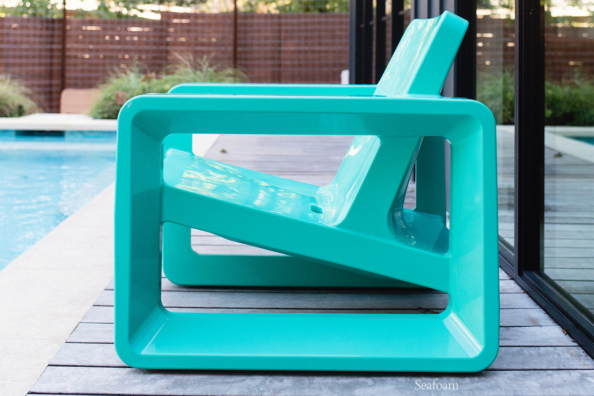 Deck Lounge Chair