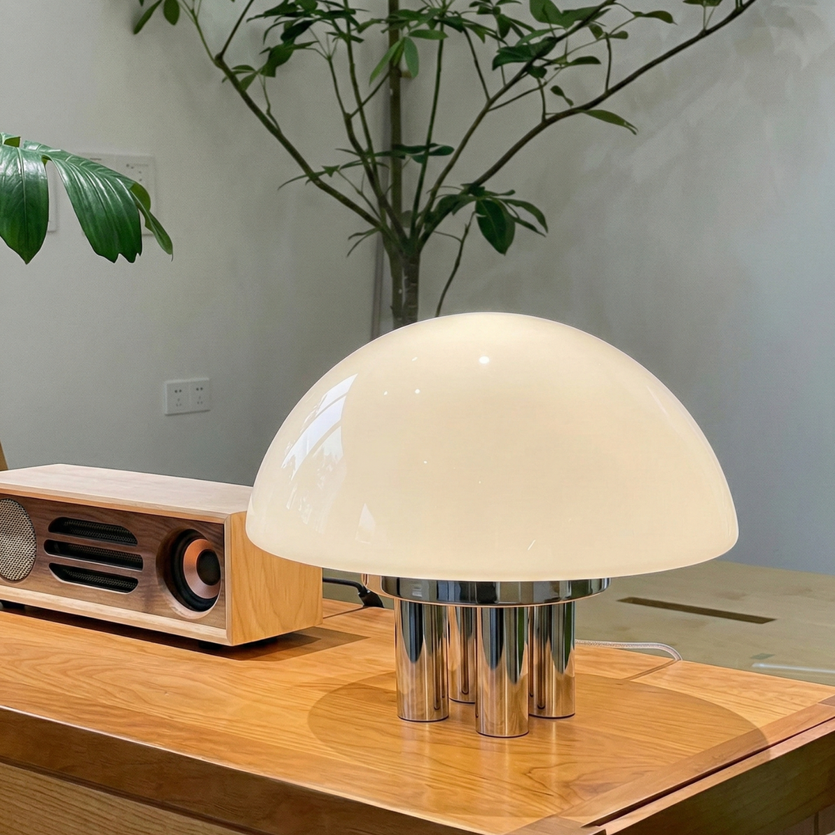 Frode Table Lamp