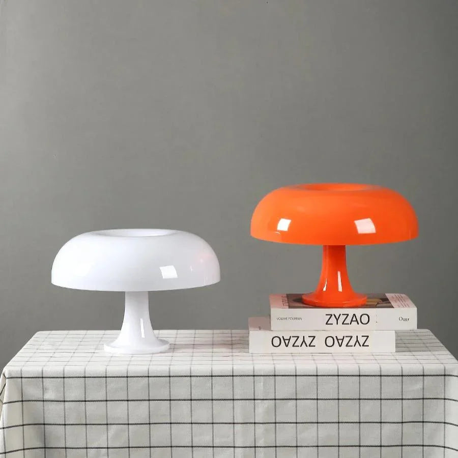 Lucente Table Lamp