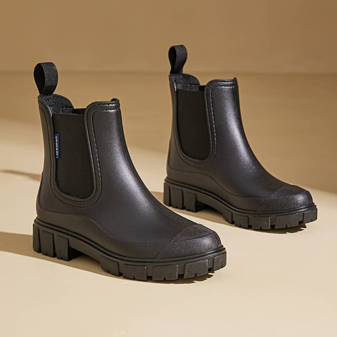 CHICA CHELSEA BOOTS for Women