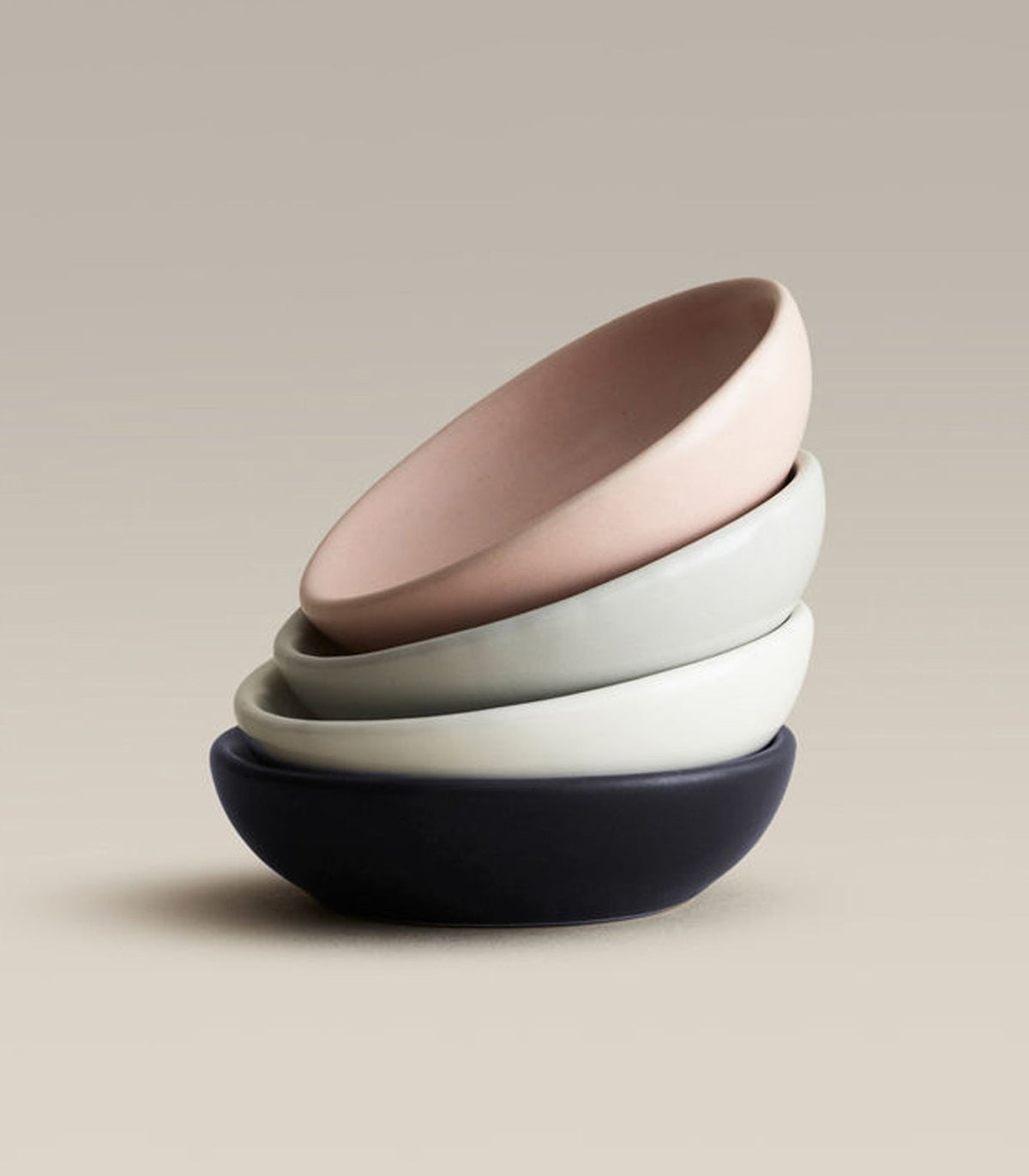 All Day & Night Dishes Stoneware Dip Set, rim and edge detail