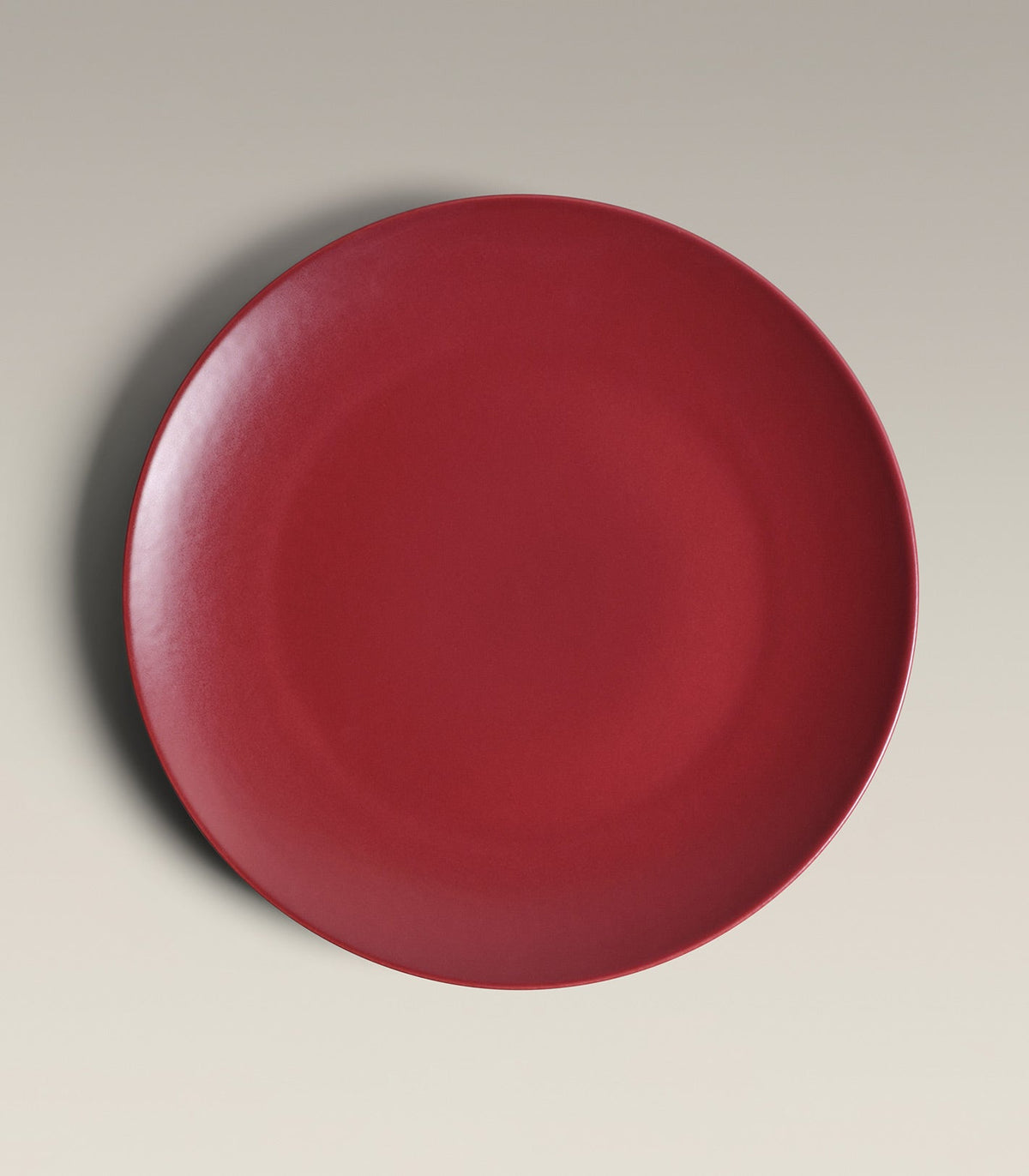 Big Stoneware Plate Set, second single piece close up