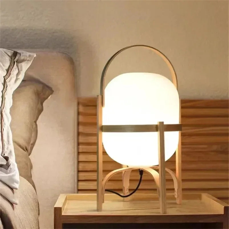 Luzia De Madera Table Lamp