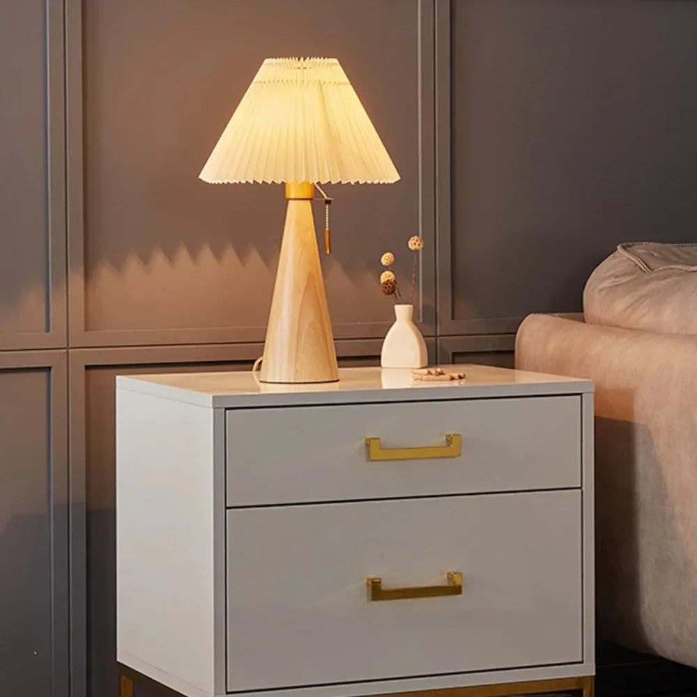 Astoria Table Lamp