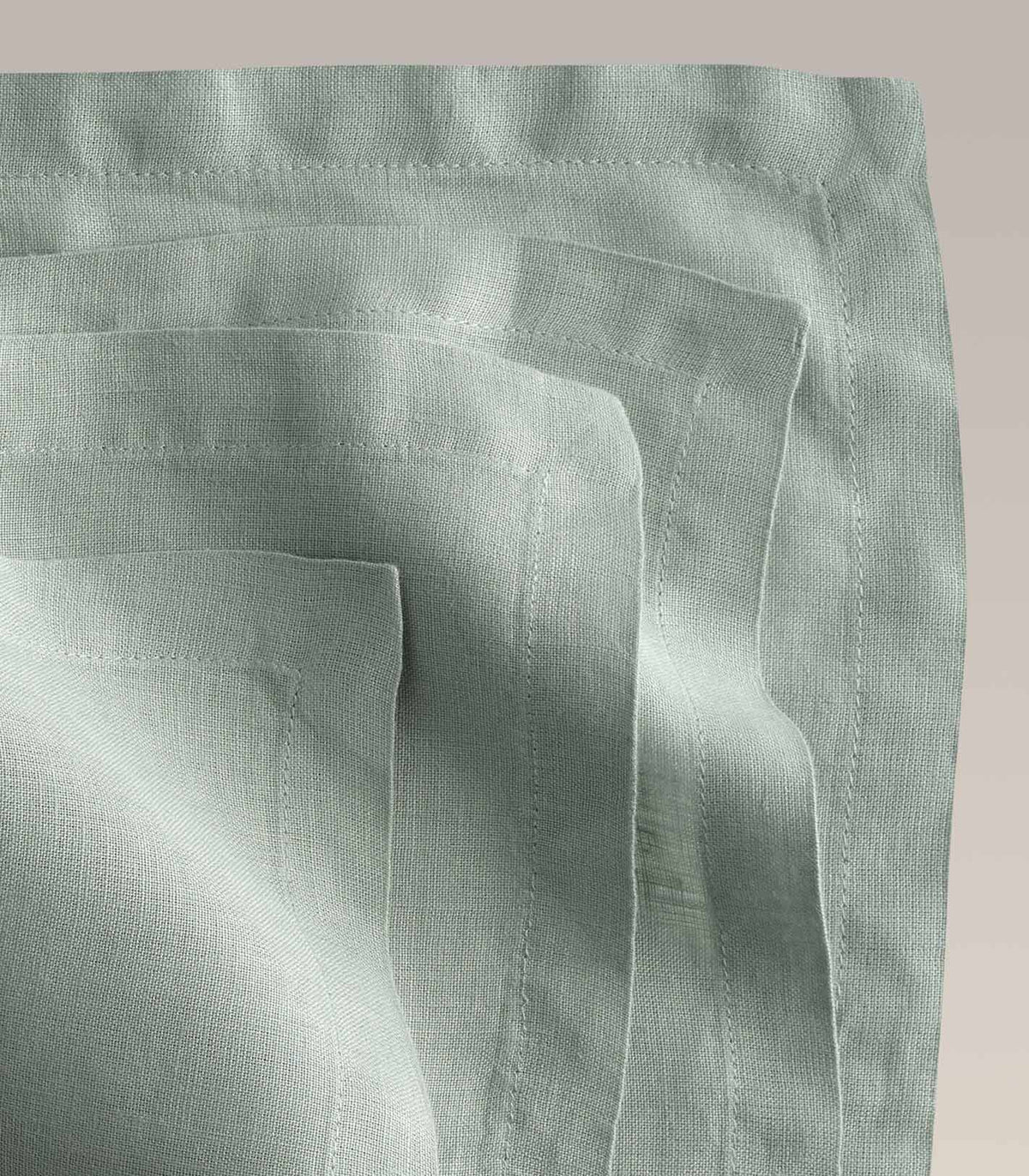 Everyday Linen Napkin Set, second corner and edge detail