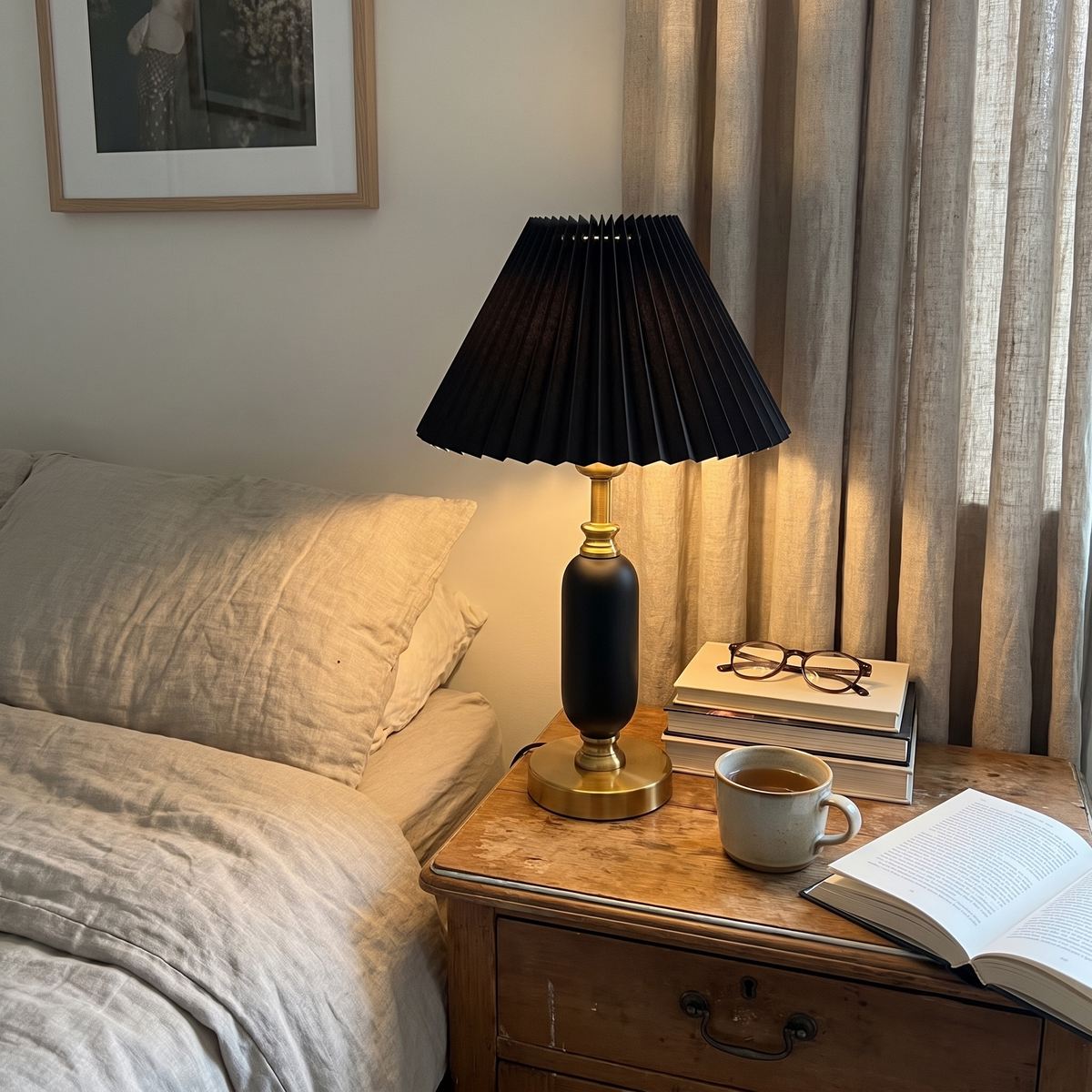 Manhattan Table Lamp