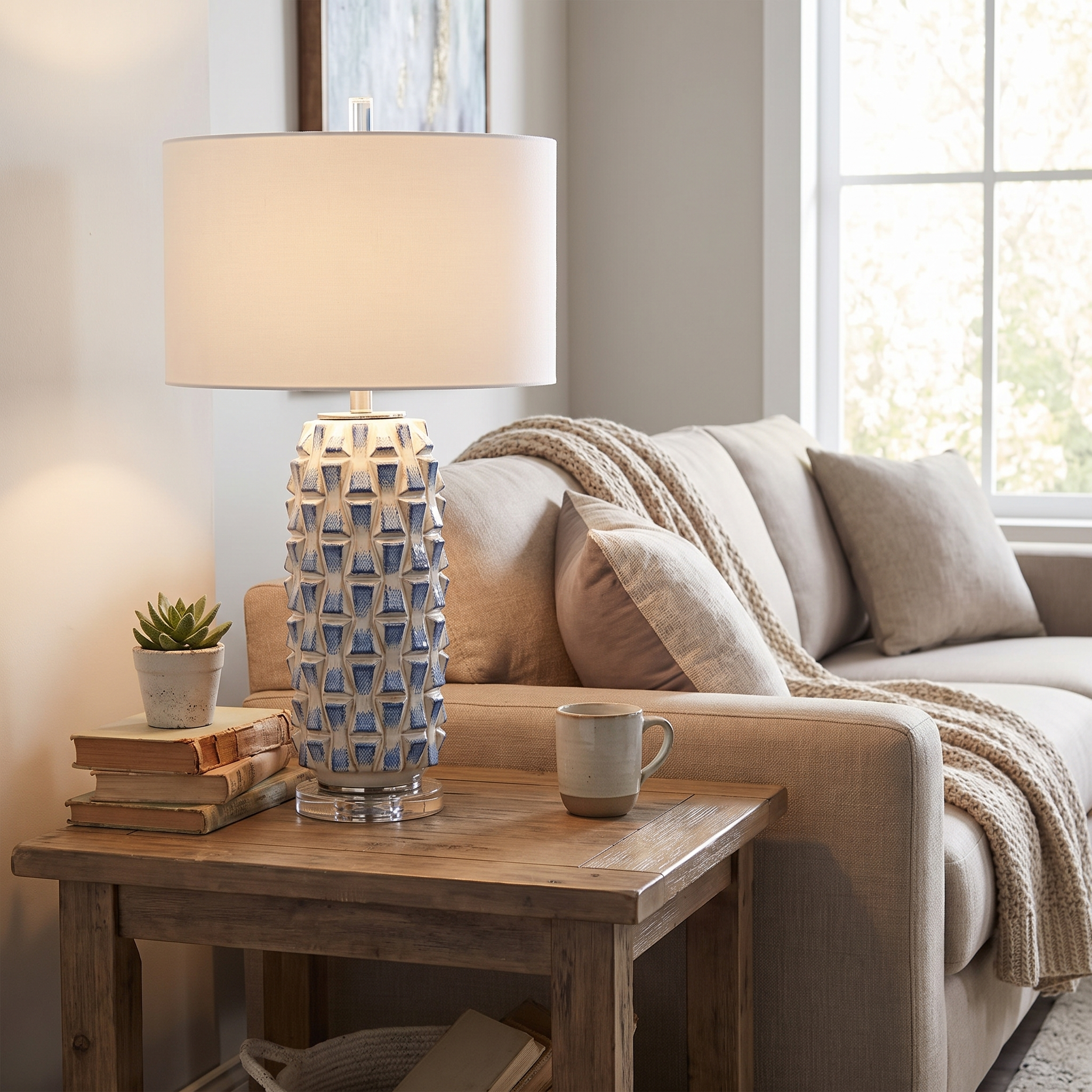 Quenda Table Lamp