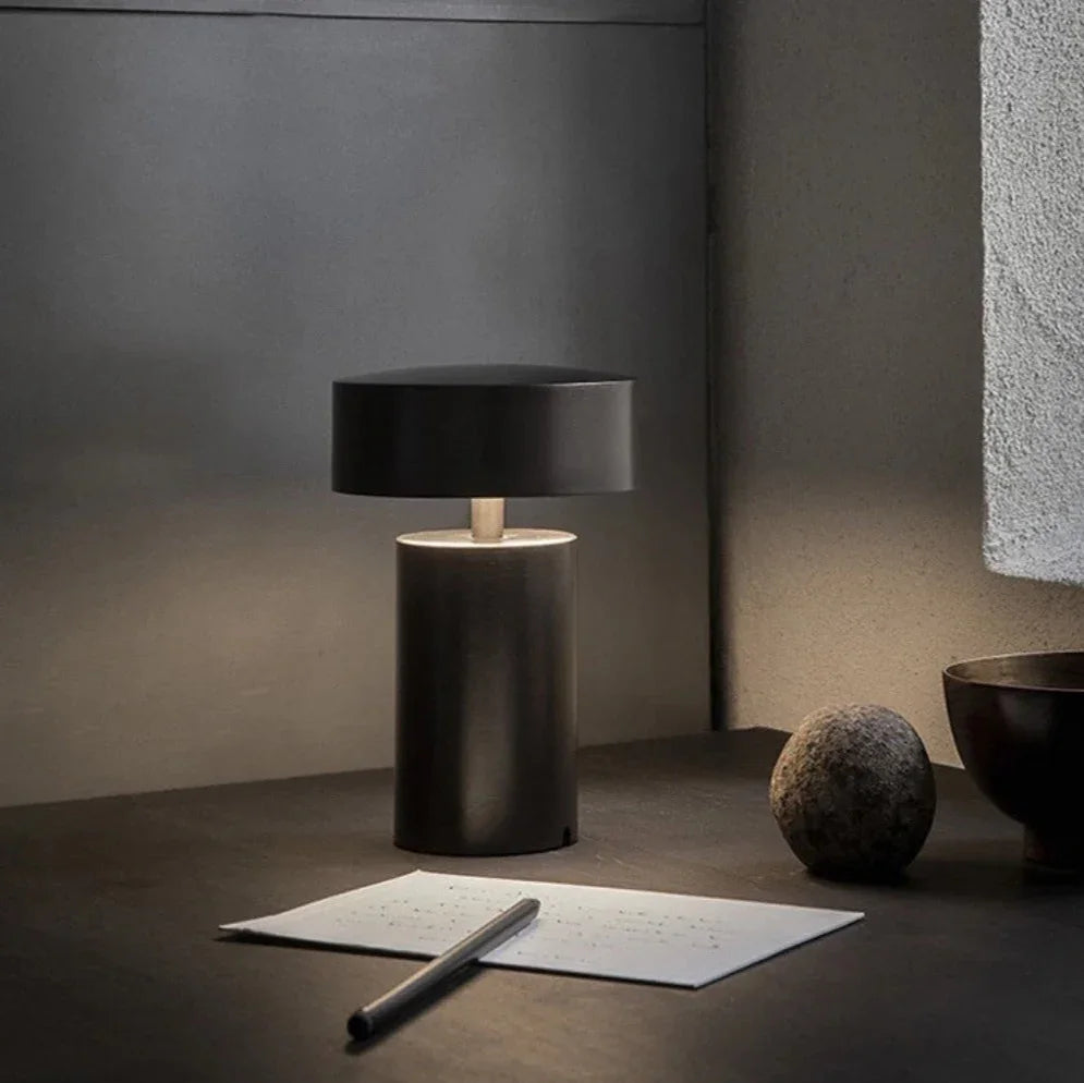 Pops Table Lamp