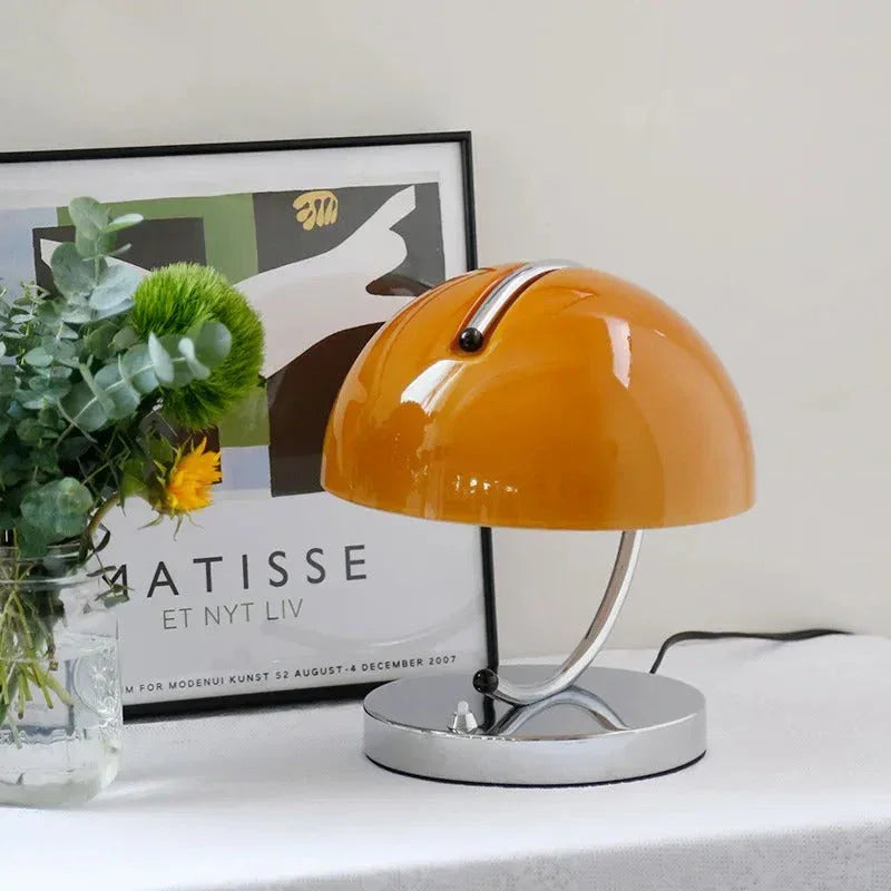Esgle Table Lamp