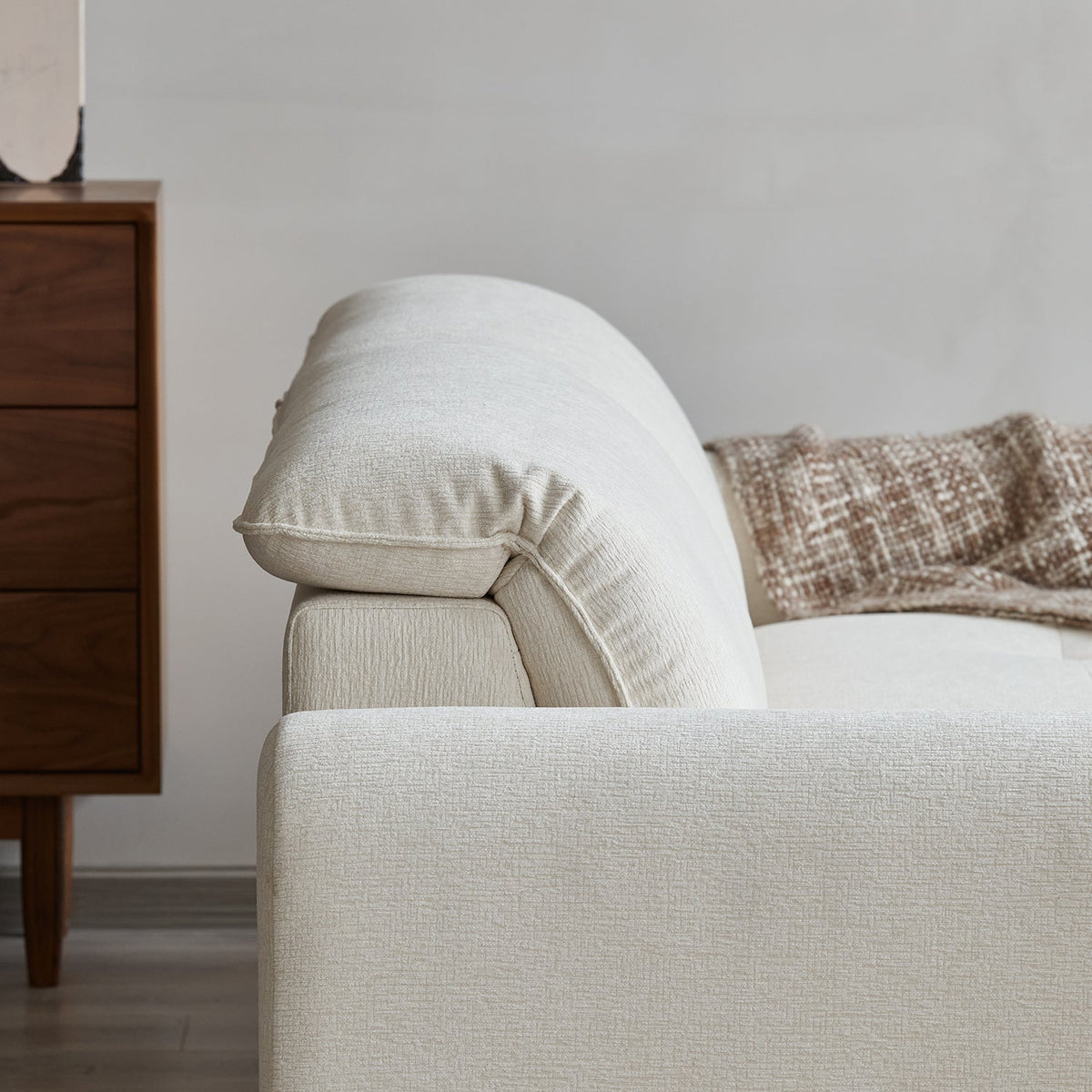 Minimalist Chenille Velvet Fabric 1 Seater Sofa DRIFT