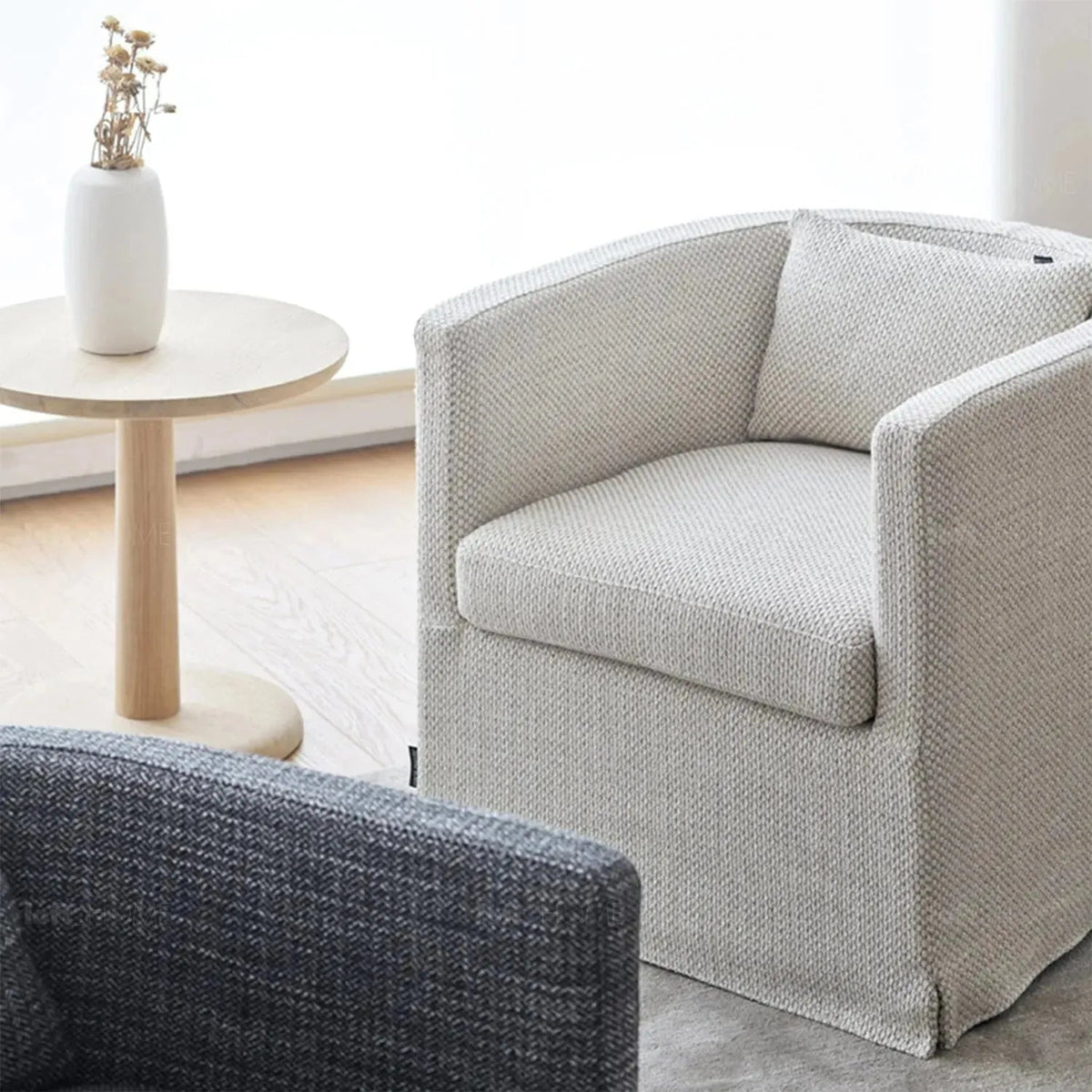 Minimalist Fabric 1 Seater Sofa YAN