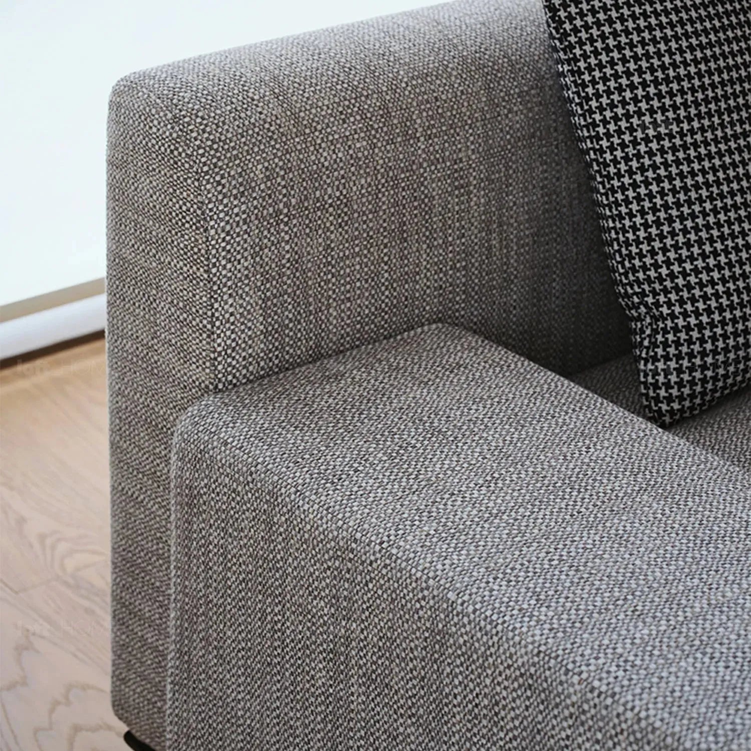 Minimalist Fabric L Shape Sectional Sofa NEMO 3+L