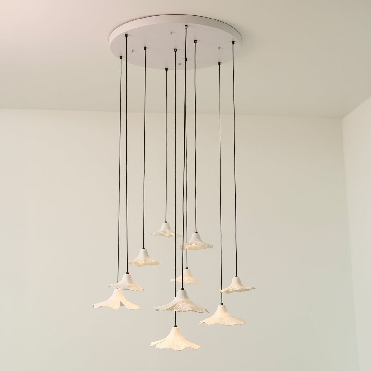 Sculptural Porcelain Ginkgo Leaf Wabi-sabi Pendant Light Chandelier