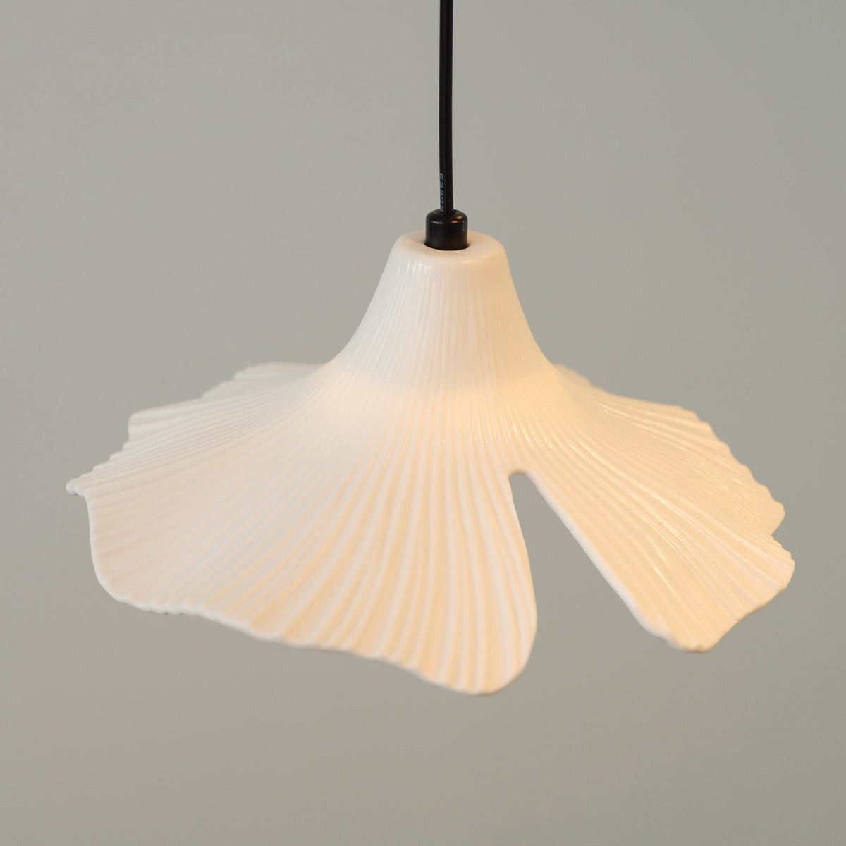 Sculptural Porcelain Ginkgo Leaf Wabi-sabi Pendant Light Chandelier