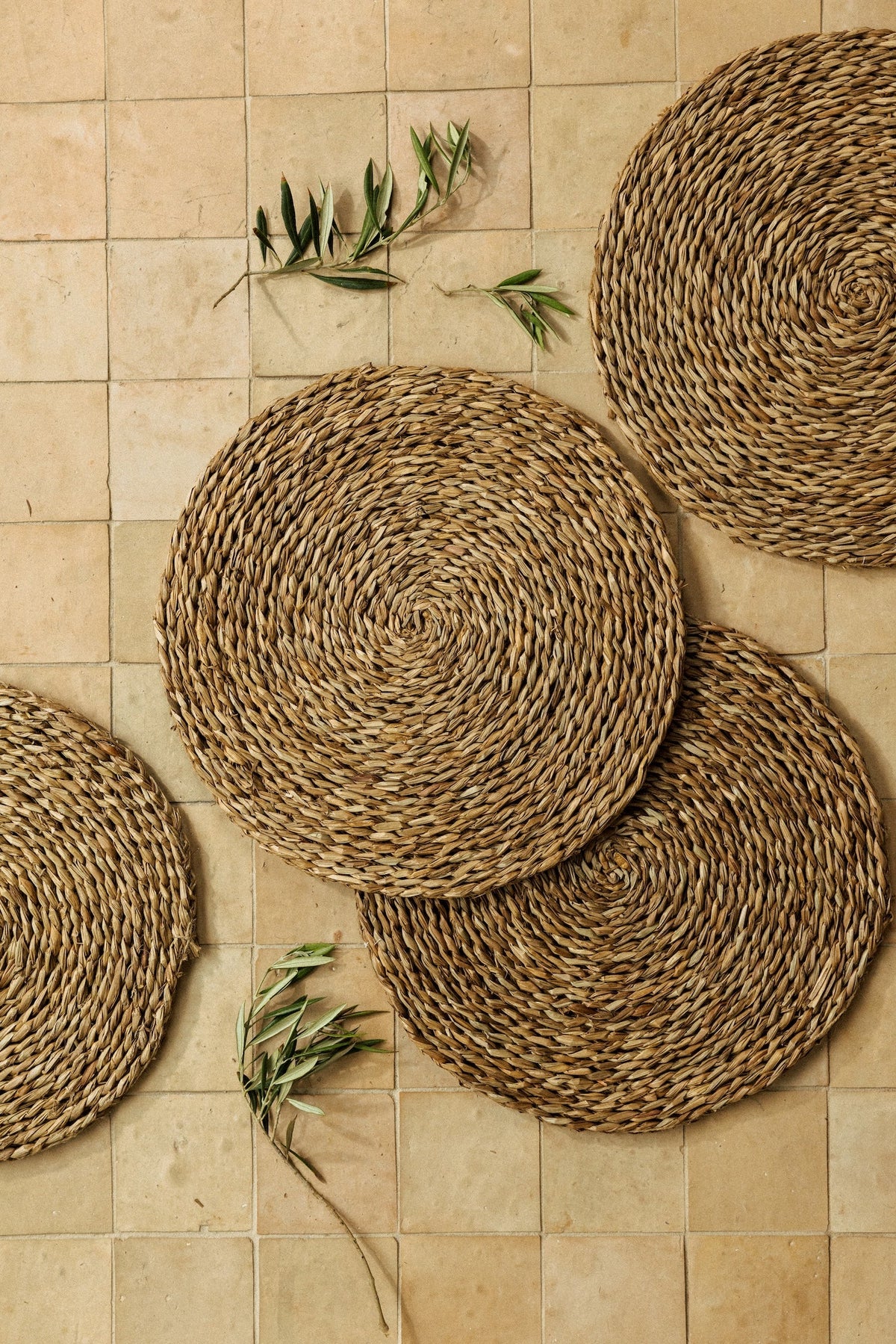 Baja Round Seagrass Placemats, Set of 4