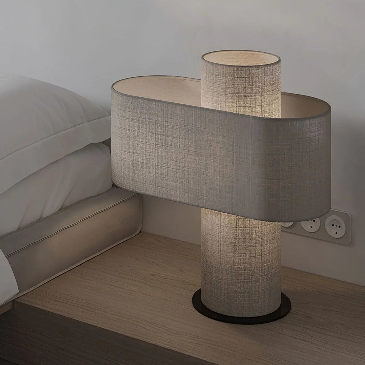 Xaviera Table Lamp
