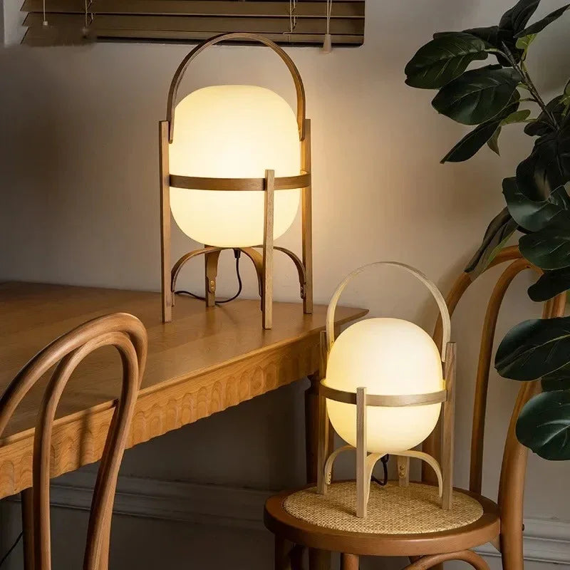 Luzia De Madera Table Lamp