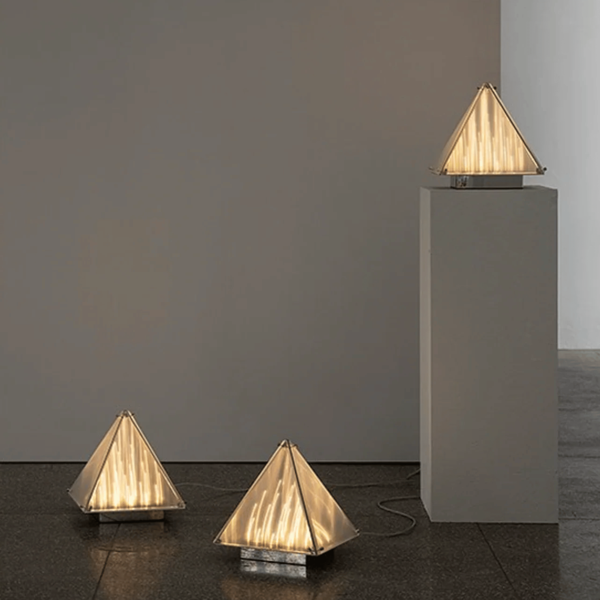 Pyramid Glass Table Lamp