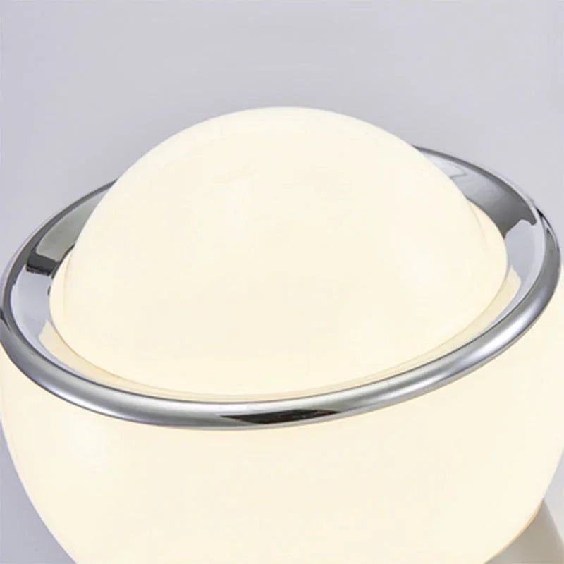 Élégance Opaline Table Lamp