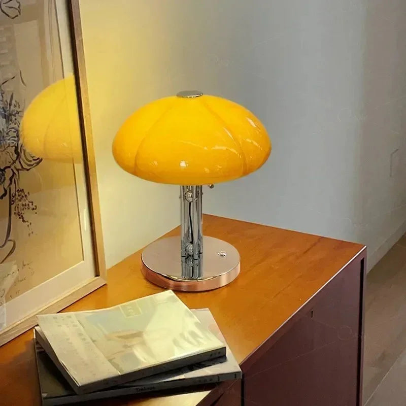 Quadrifoglio Glass Table Lamp