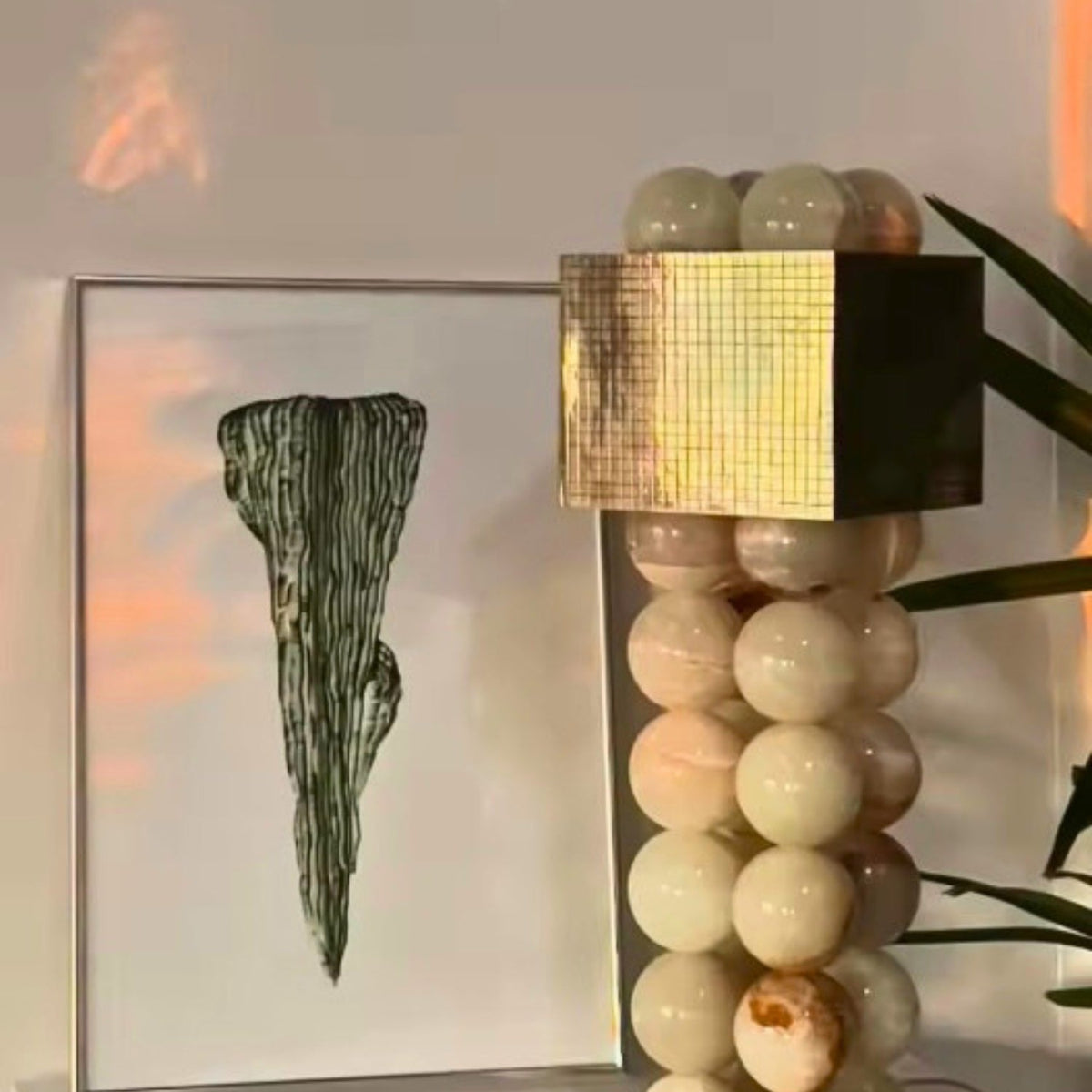 Arnor Table Lamp