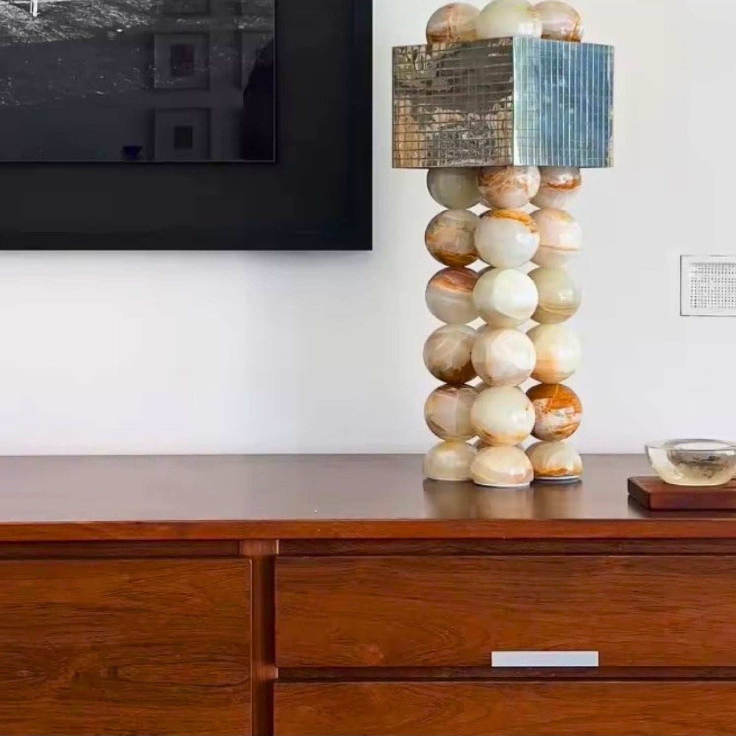 Arnor Table Lamp