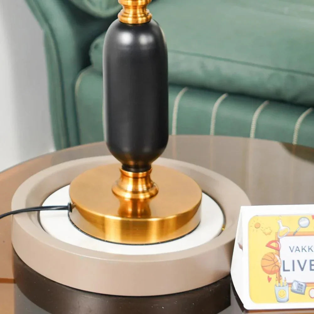 Manhattan Table Lamp