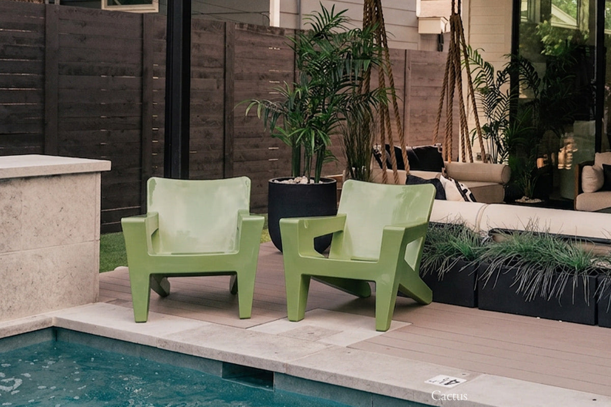 Bask Lounge Chair