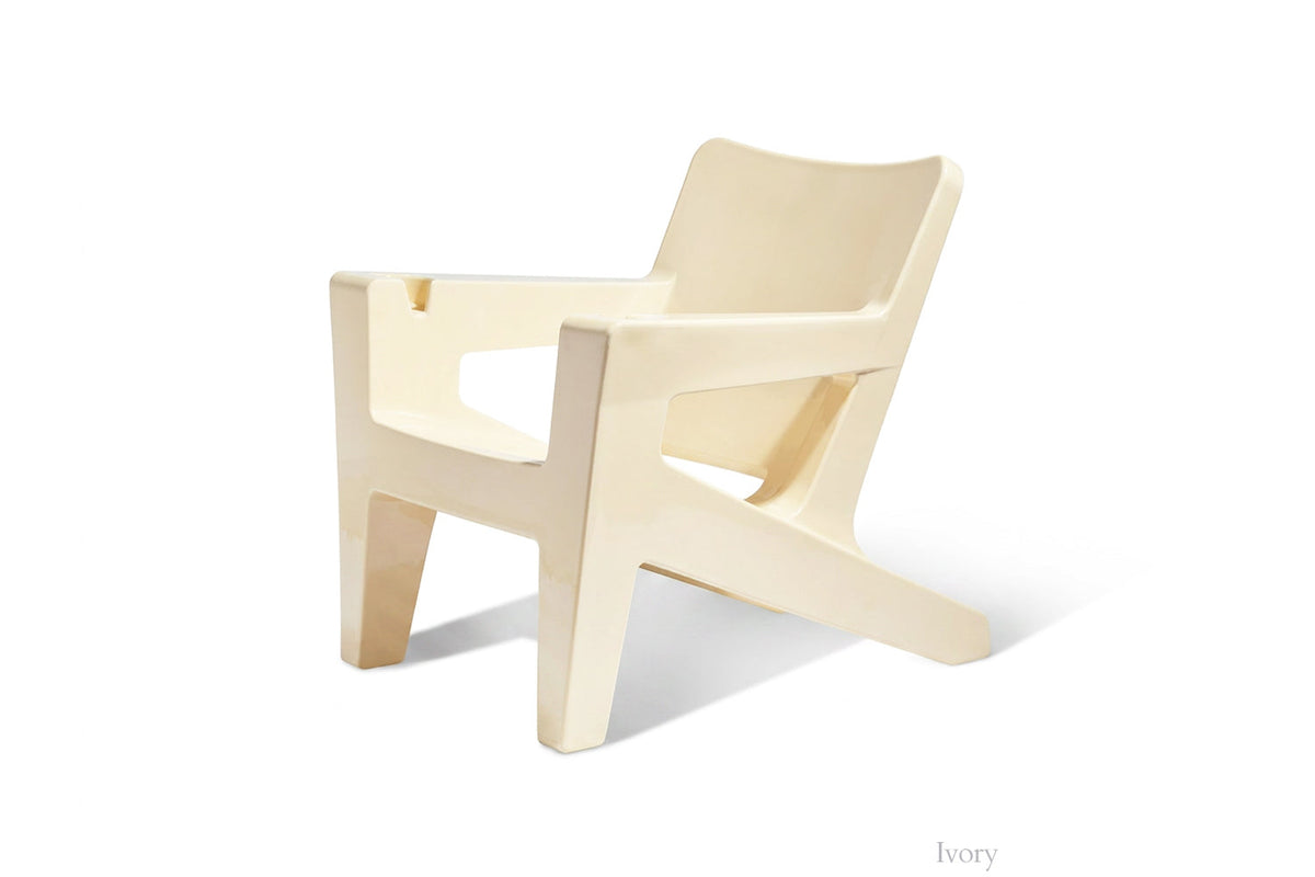 Bask Lounge Chair