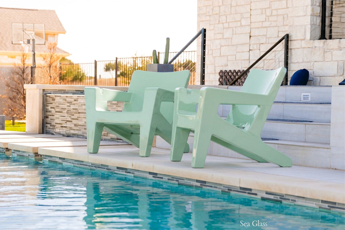 Bask Lounge Chair