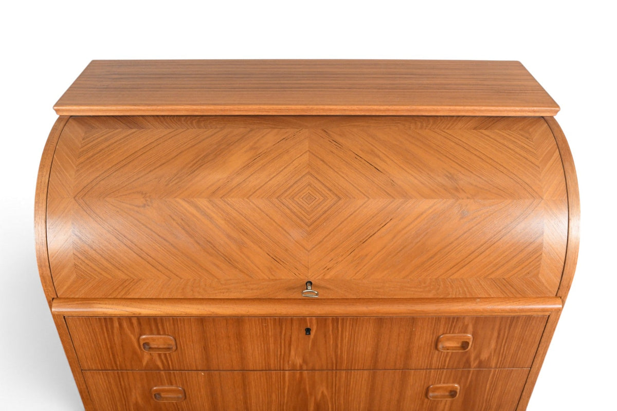 EGON ÖSTERGAARD CURVED TOP SECRETARY DESK IN TEAK