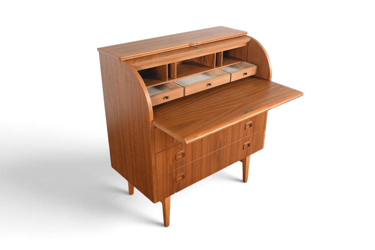 EGON ÖSTERGAARD CURVED TOP SECRETARY DESK IN TEAK