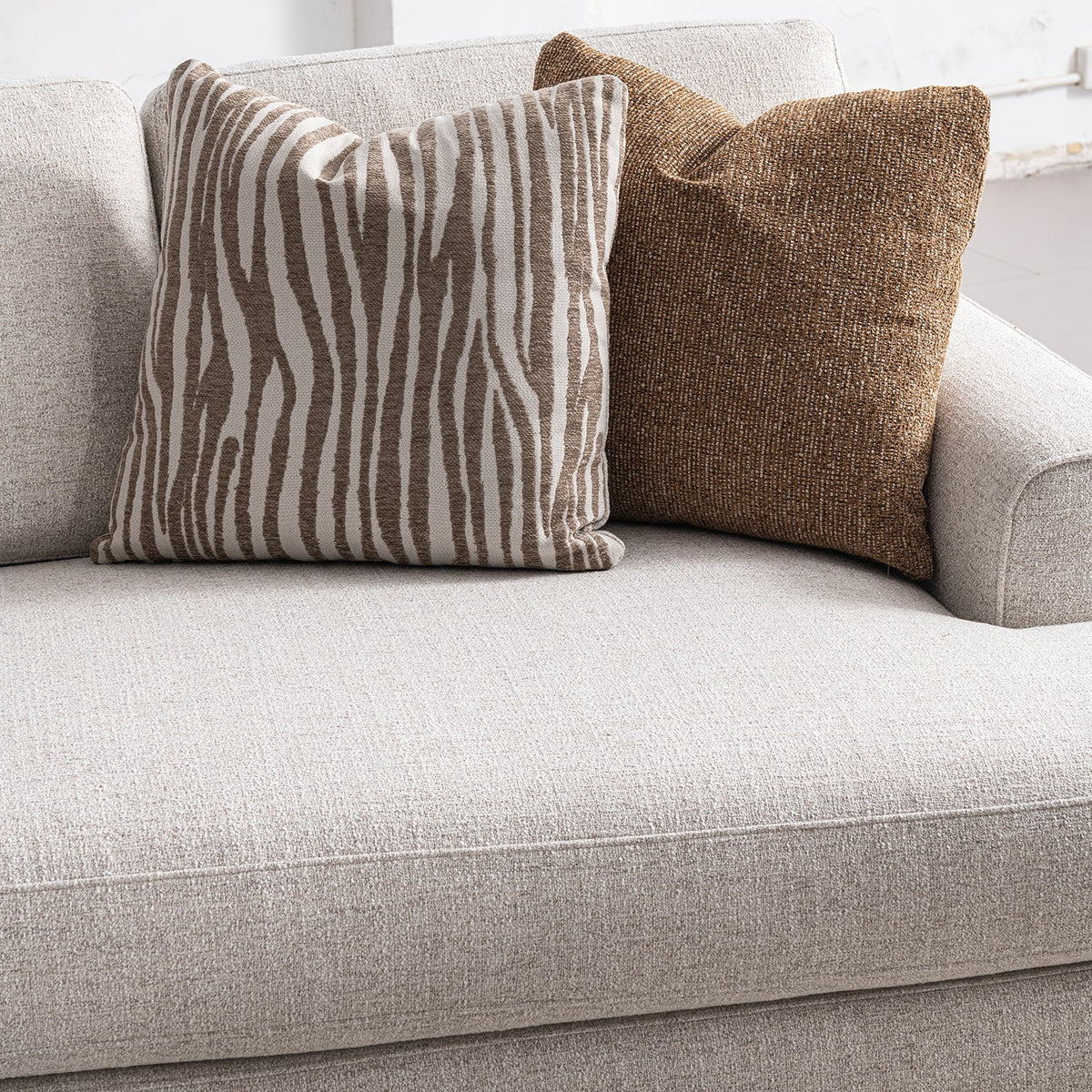 Modern Mixed Weave Fabric Chaise 2 Seater Sofa LUCENT