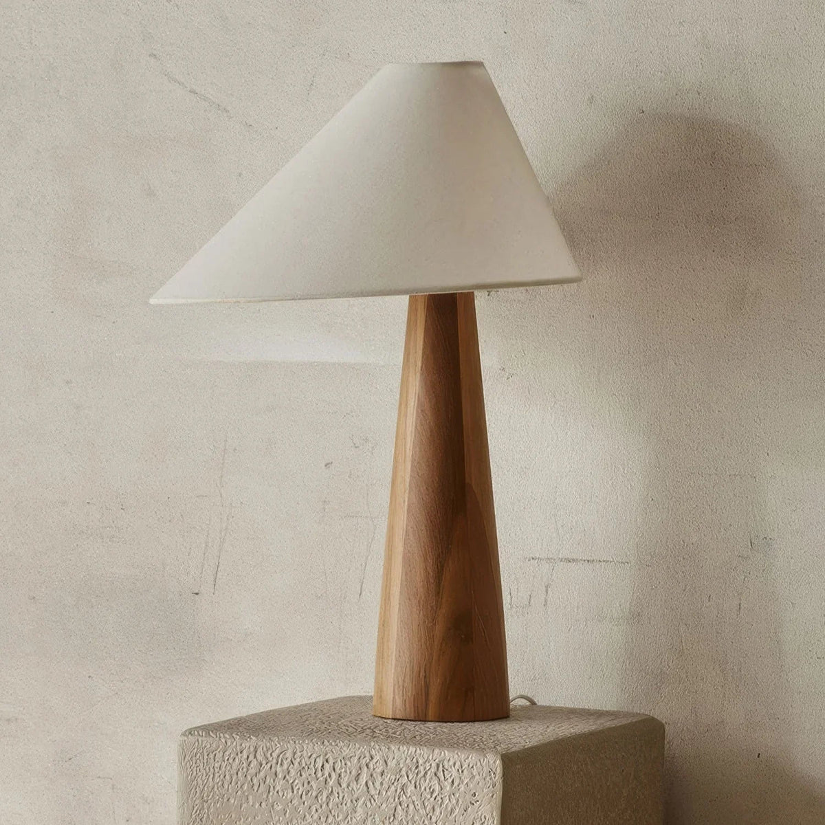 Bonfilia Wood Table Lamp