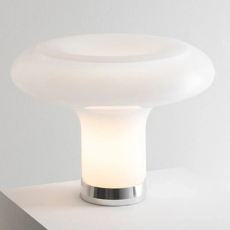 Jeppe Table Lamp
