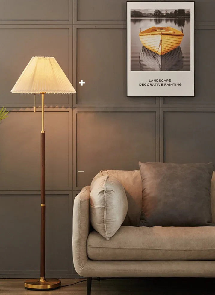 Williamsburg Table & Floor Lamp