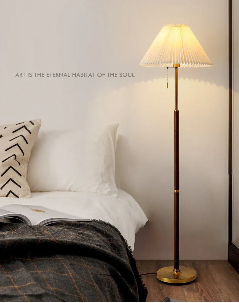 Williamsburg Table & Floor Lamp