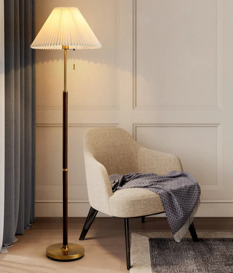 Williamsburg Table & Floor Lamp