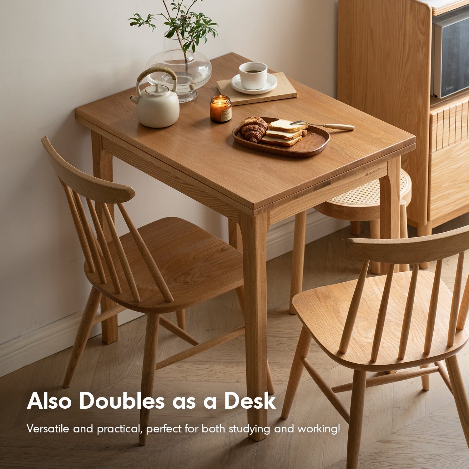 Scandinavian Oak Wood Extendable Dining Table PRIVOT