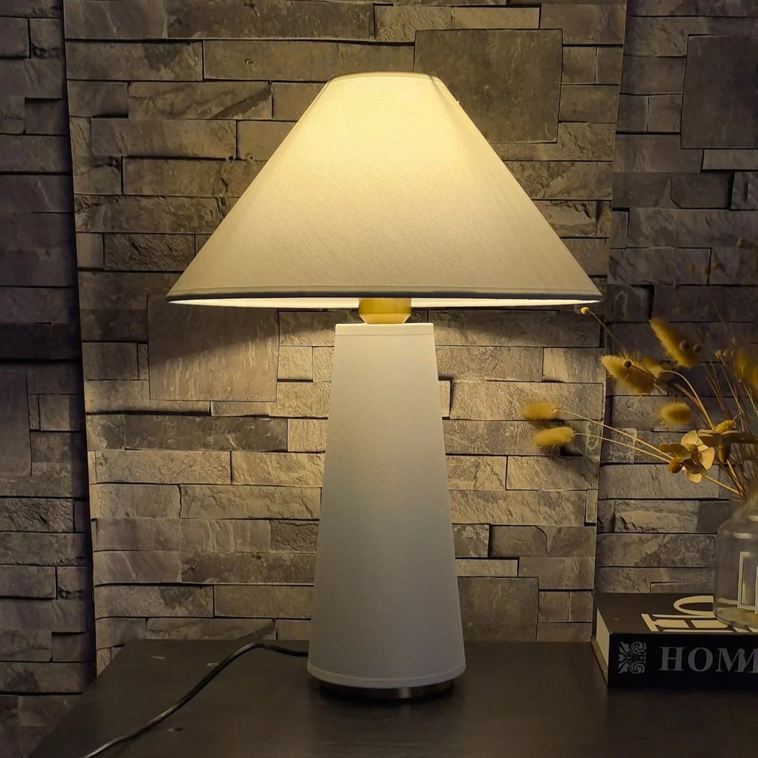 Nayeli Table Lamp