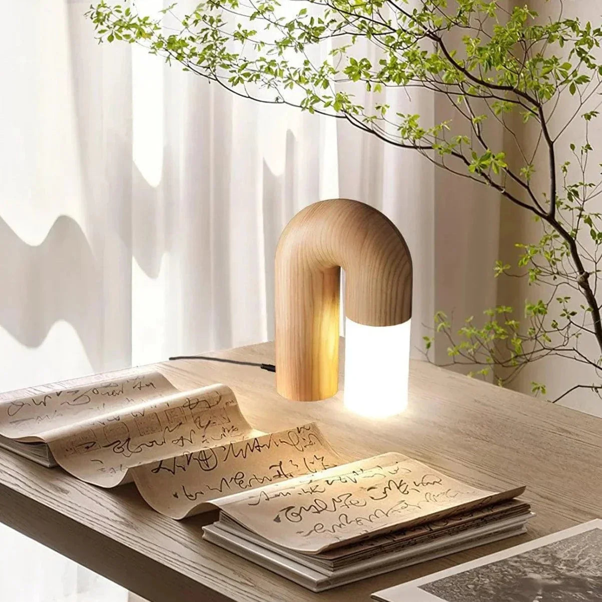 Båglampa Table Lamp