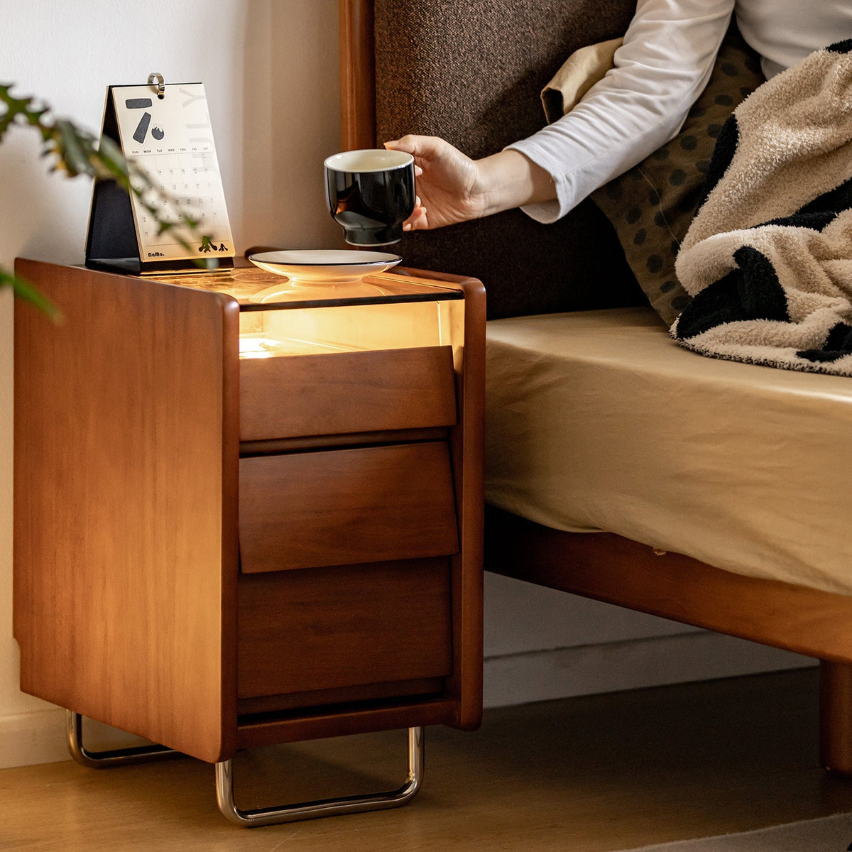 Bauhaus Boxwood Side Table SITA
