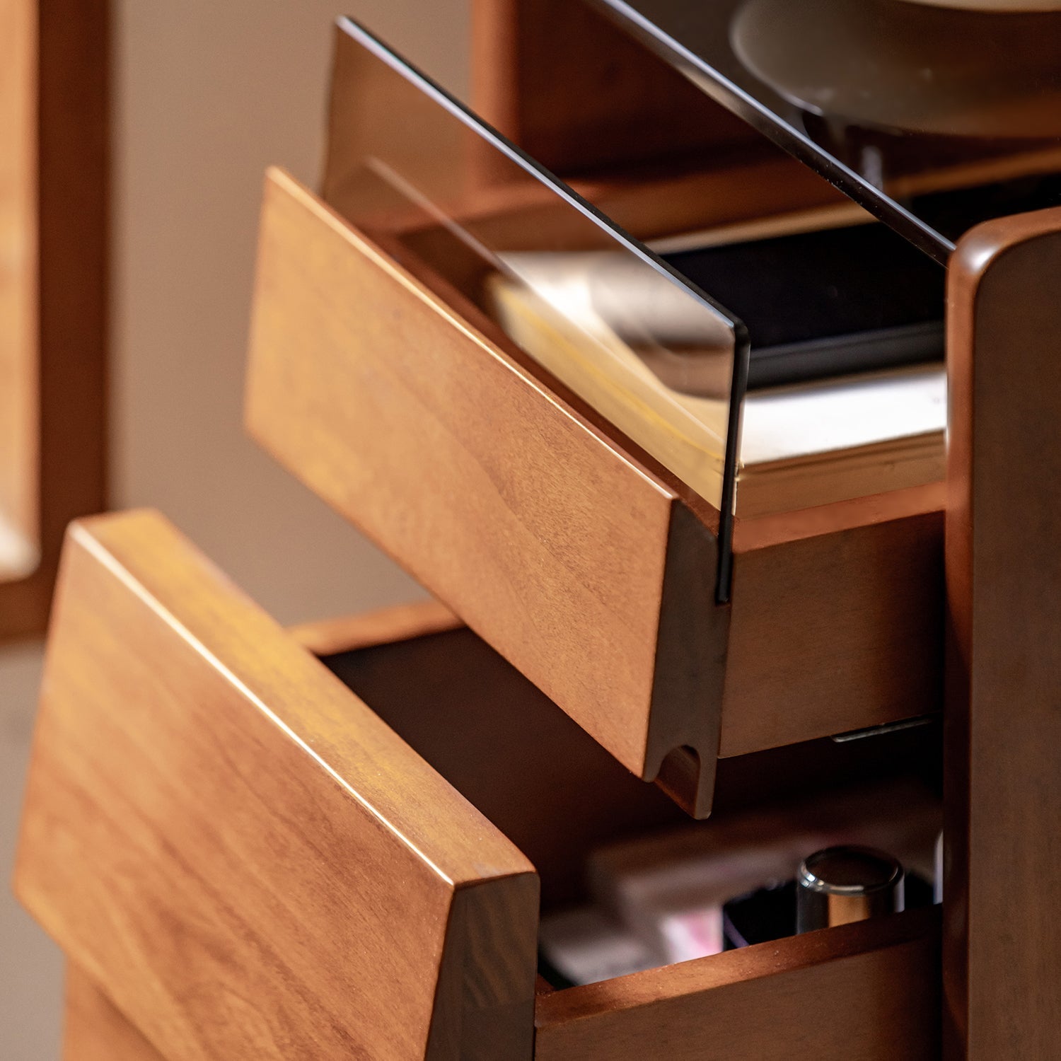 Bauhaus Boxwood Side Table SITA